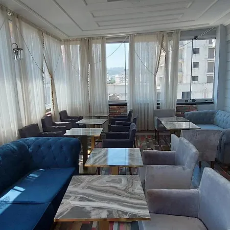 Dr. Greens Hotel *